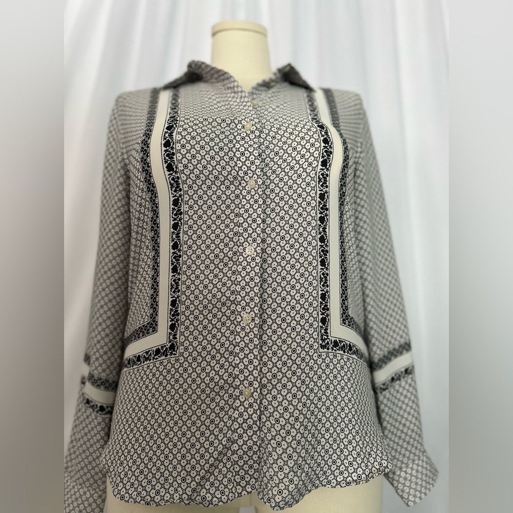 Loft Black & White Printed Women's Blouse (638) - Picture 7 of 15